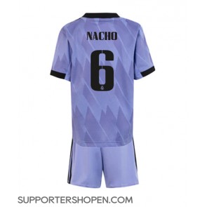 Real Madrid Nacho #6 Bortatröja Barn 2022-23 Kortärmad (+ korta byxor)